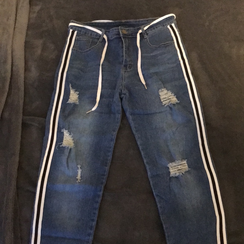 Slim Blue Jeans - Picture 3 of 5